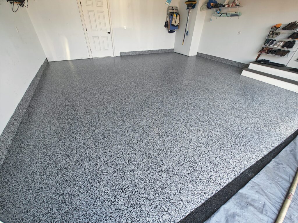 570 SQ FT of Domino Flake in Leland, NC-min